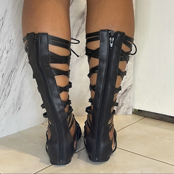 JustFab Lace-Up Gladiator Sandals - Black- Size 8 (Fits 8.5) – Extra Wide Width - Picture 8 of 12
